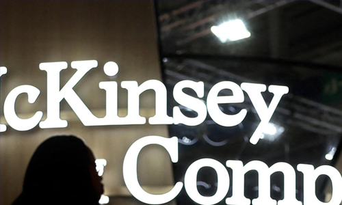 درآمد مک‌کنزی در سال ۲۰۱۲ بیش از دو برابر درآمد BCG بود؛ اما در سال ۲۰۲۴ تنها یک‌پنجم بیشتر بود